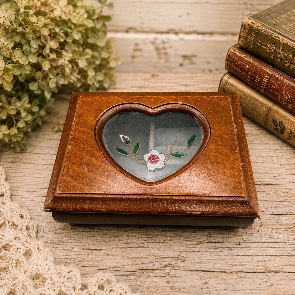 Vintage Wooden Jewelry Box Heart Glass Window Floral Inlay Ring Storage DYWJB103